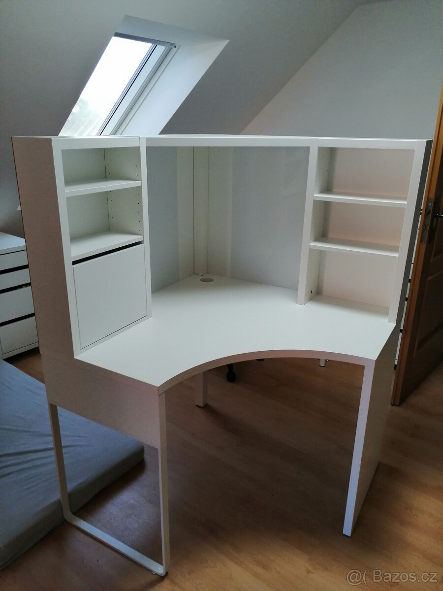 Ikea dětský stůl micke