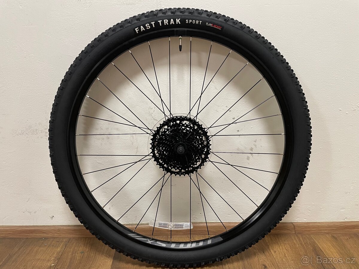 Nová zapletená kola Specialized Stout Alloy 29”