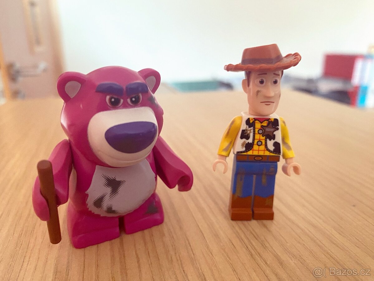 Lego Toy Story Bear and Woody