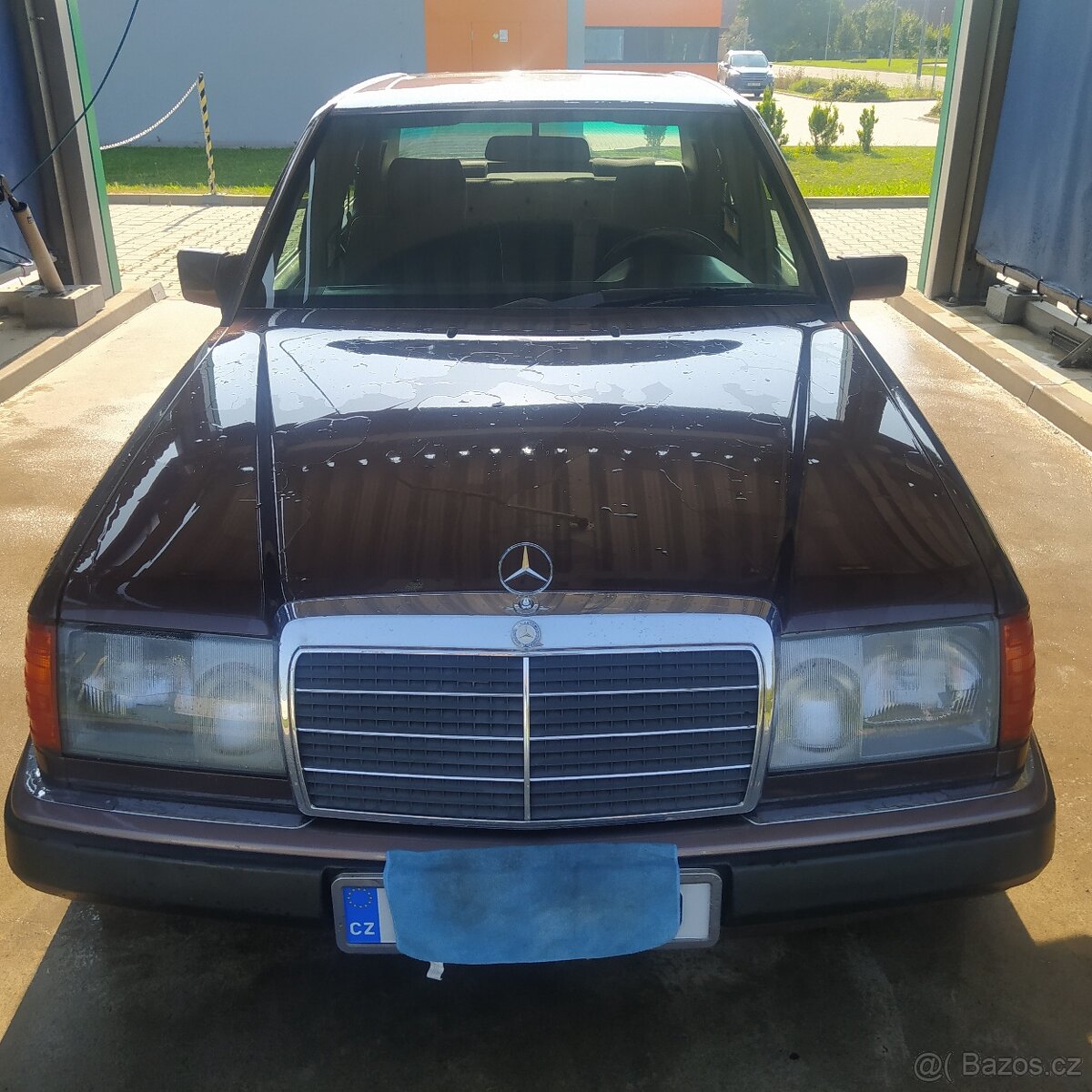 Mercedes Benz w124 300 D