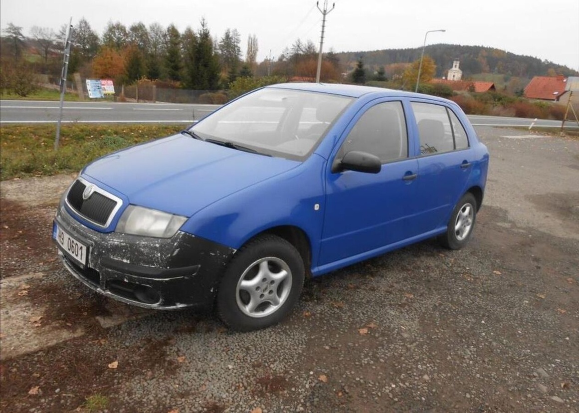 Škoda Fabia 1,2 HTP 40 kW CZ Historie benzín manuál