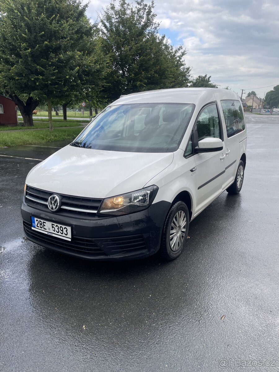 VW CADDY 2,0 TDI, Rv 2019,nové ČR, 183t,5 míst