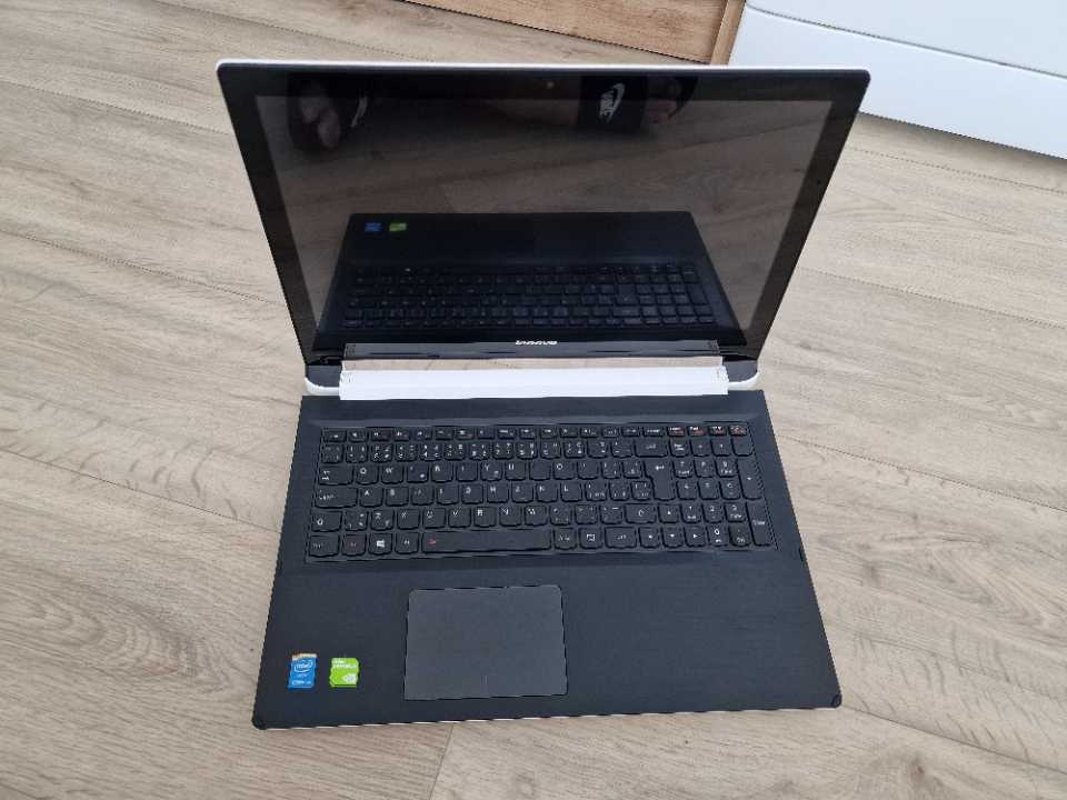 Dotykový Lenovo Flex 2-15 s podsvícenou klávesnici