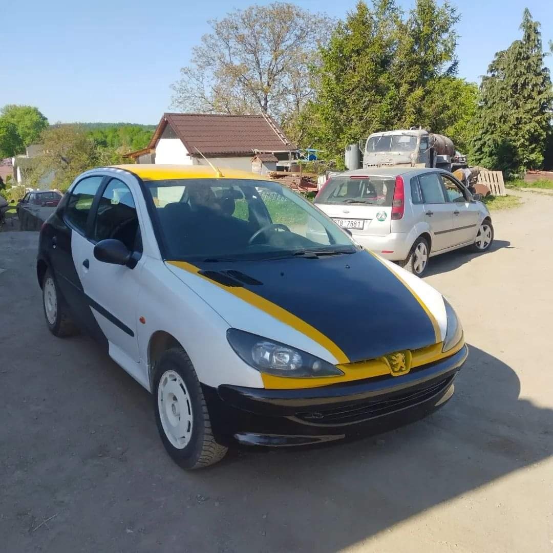 Zavodni peugeot 206