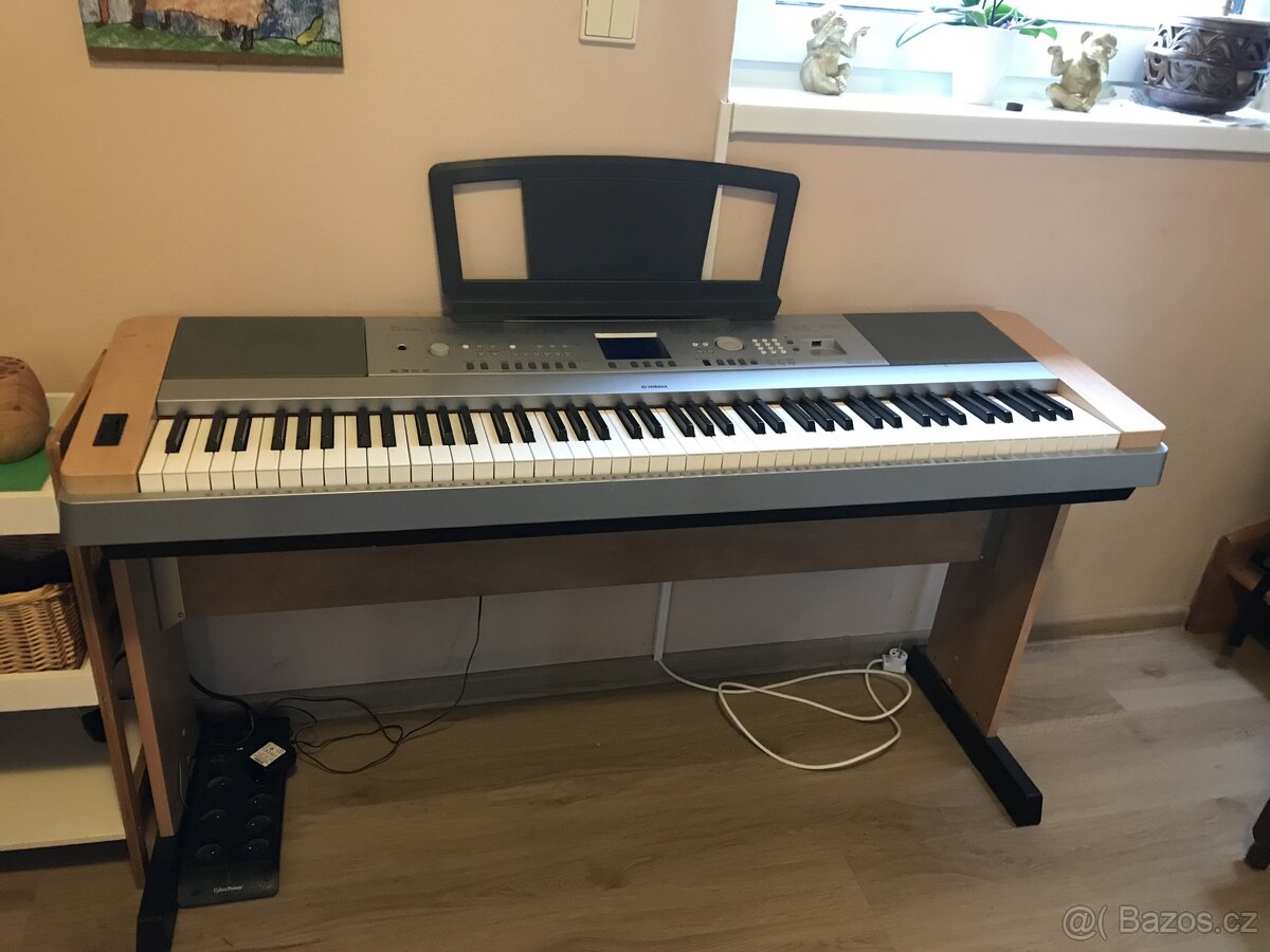 Digitální piano Yamaha