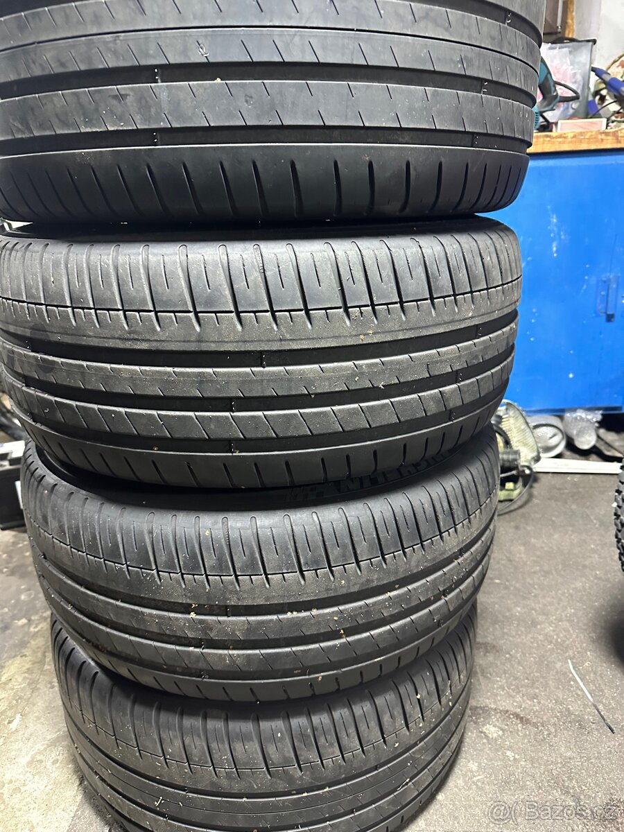 Pneu Michelin 265/35 r18 a 245/40 r18