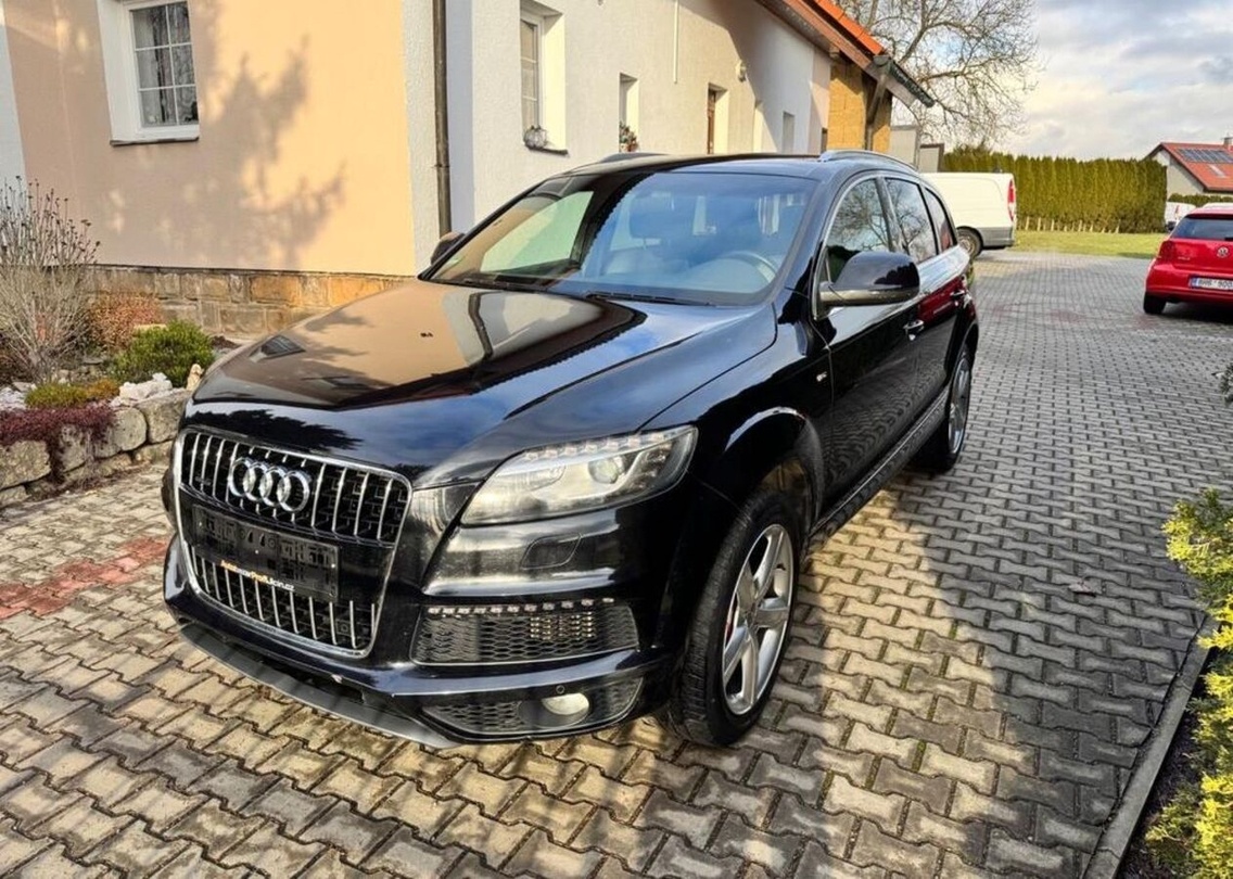 Audi Q7 S-Line 3,0 TDi 4x4 kůže tažné nafta