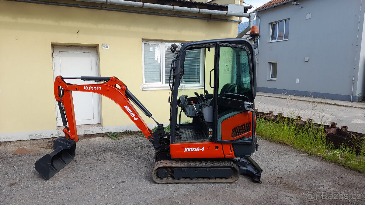 Kubota KX016-4