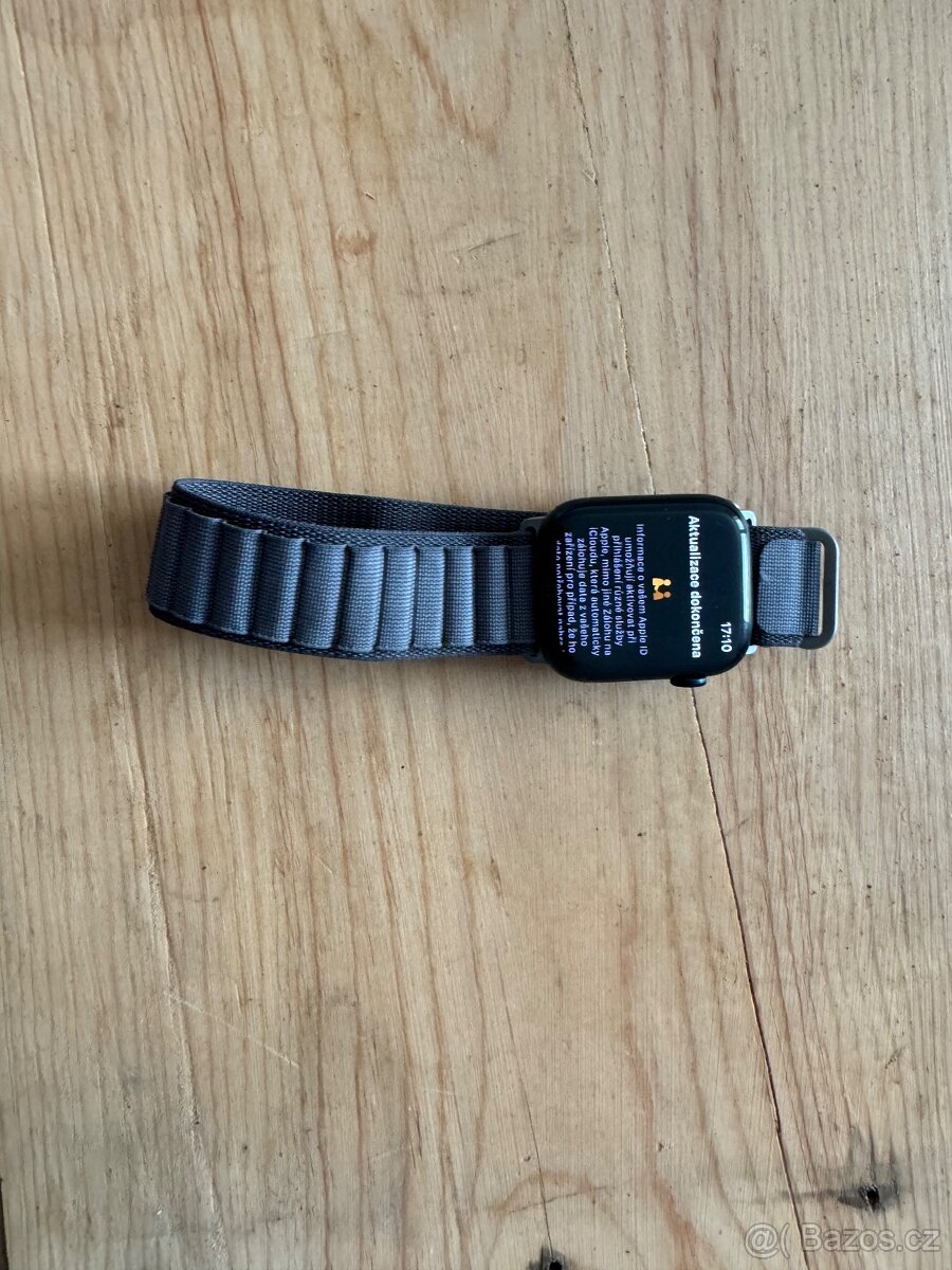 Apple Watch 8 45mm midnight