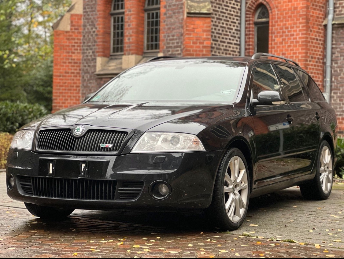 ŠKODA OCTAVIA II VRS