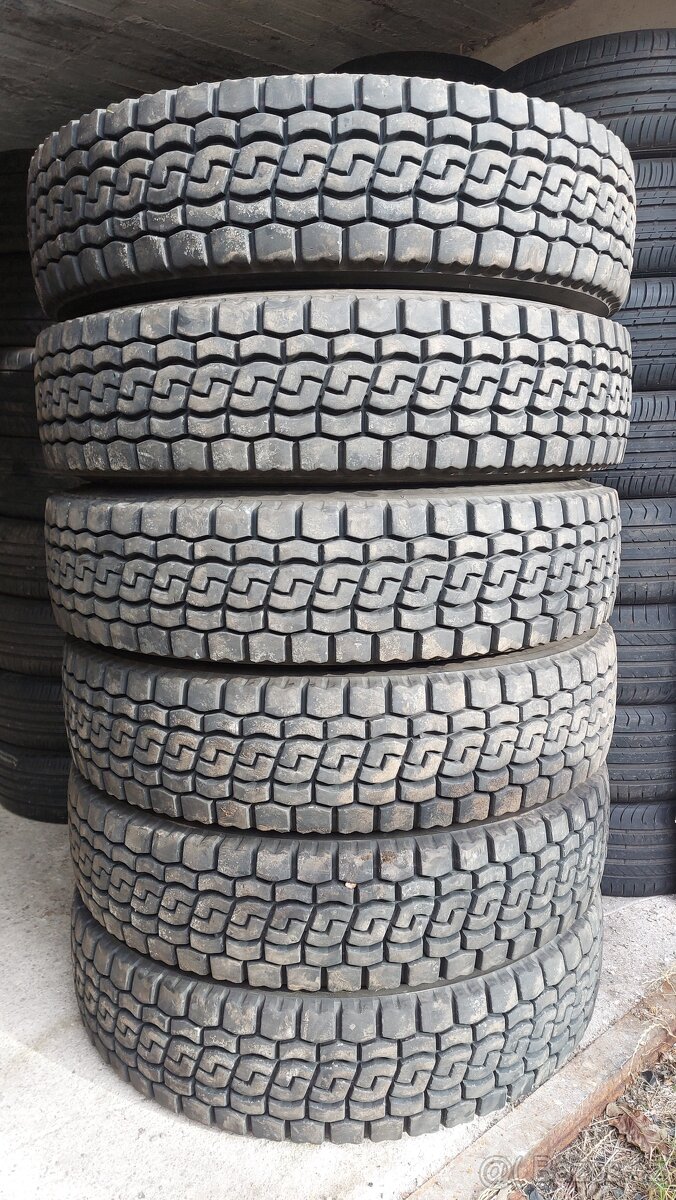 Pneu nákladní M+S, 6ks, 275/80/22.5 149/146M, zn BRIDGESTONE