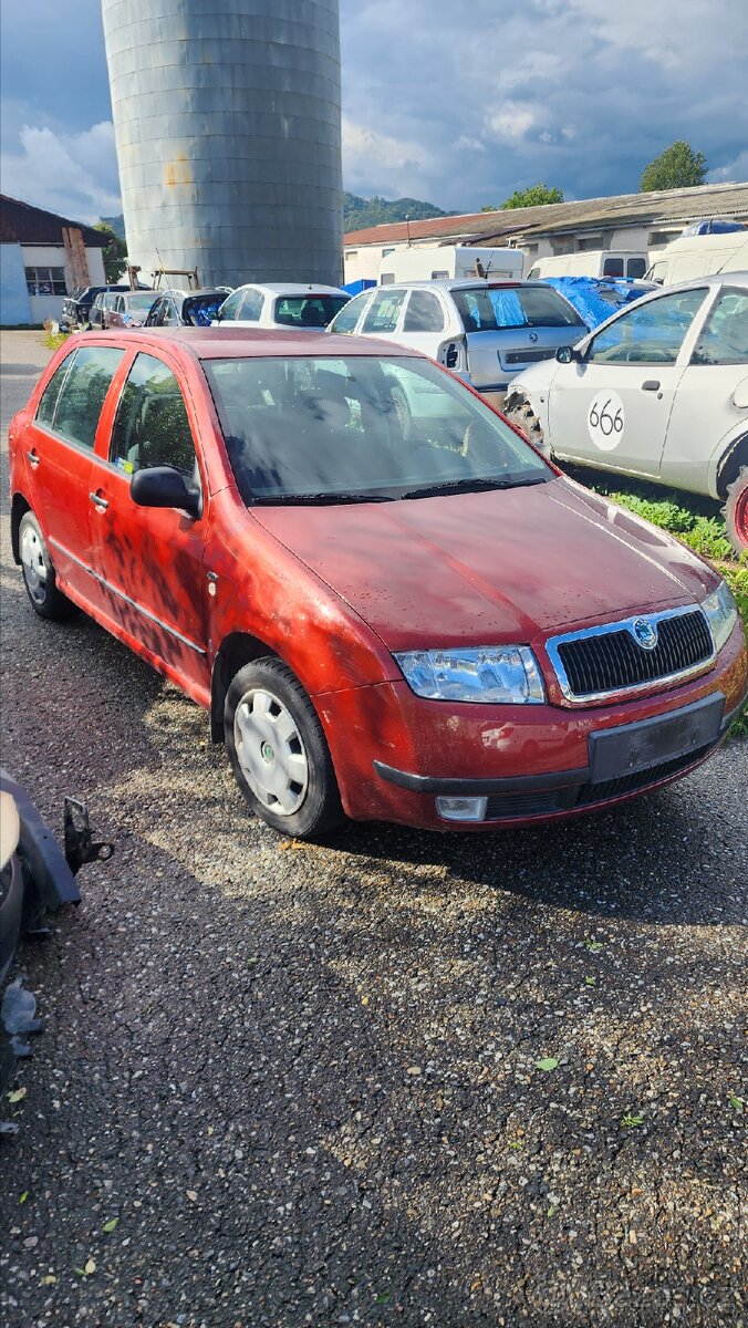 Škoda Fabia 1.4 44kW náhradní díly, pouze 68.000km