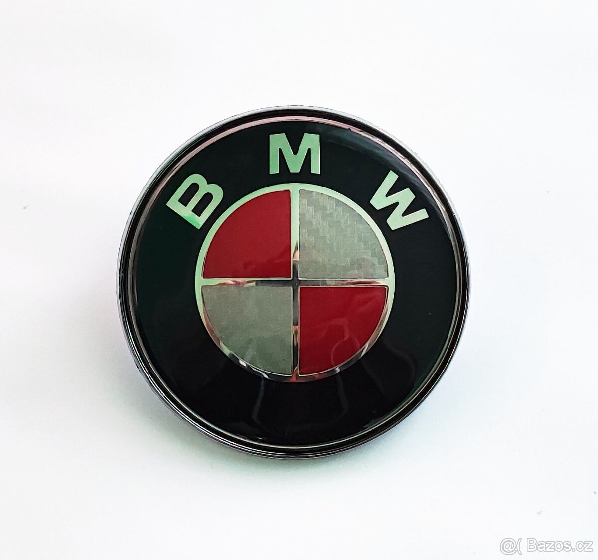 BMW zadní znak červenobílý karbon 74mm