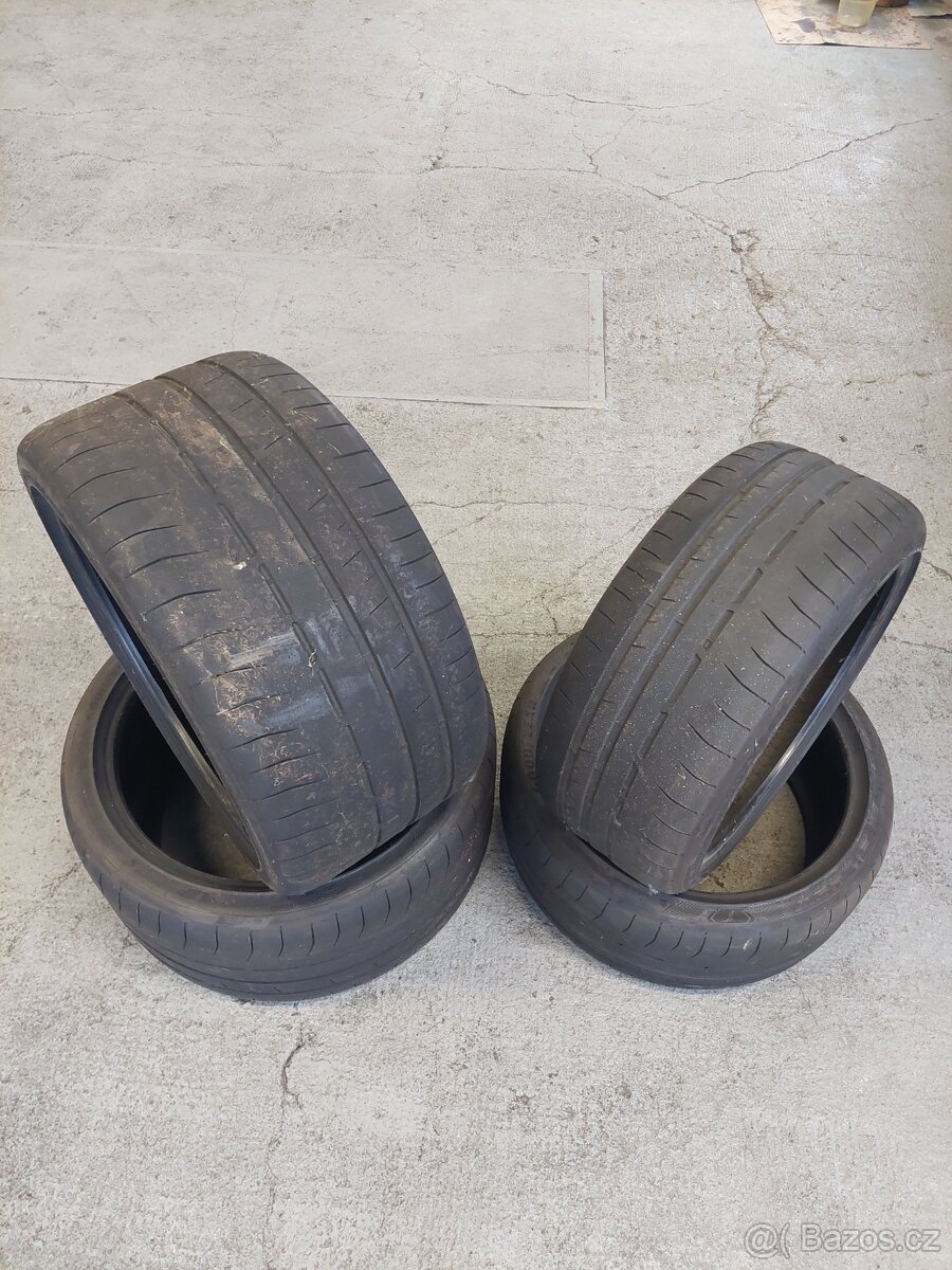 255/35 ZR20 - 315/30 ZR21