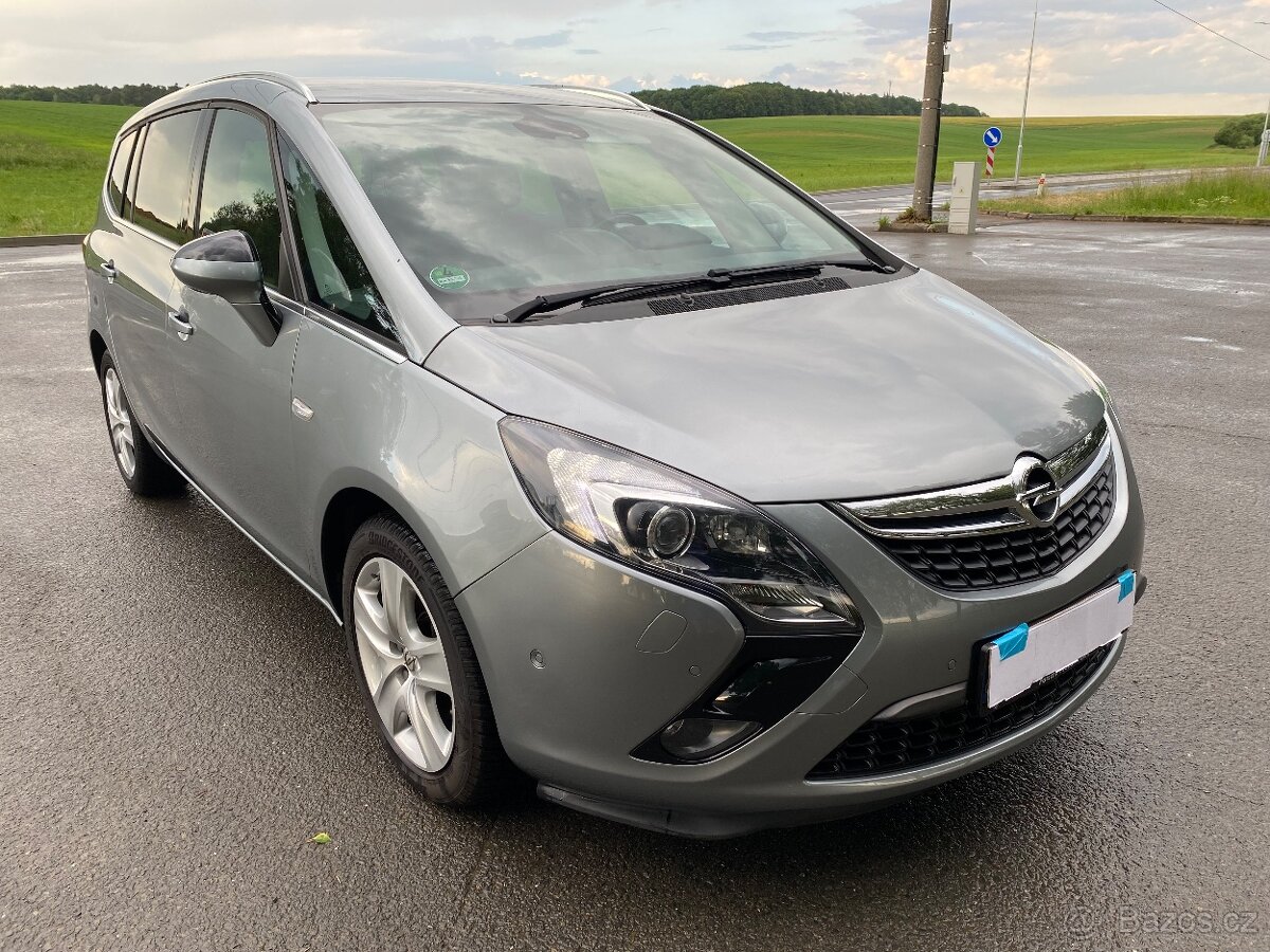 Opel Zafira C 1.6 CDTI 100KW, 7-mist, kamera,  navigace