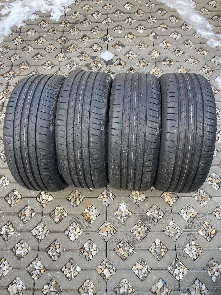 Letní pneu Bridgestone 225/40/18