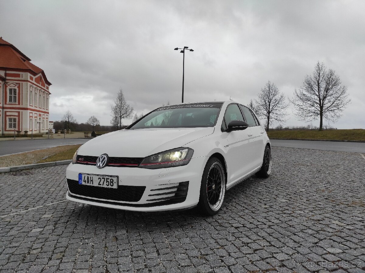 Vw golf 7 GTI 2.0 TSI 169kw performance