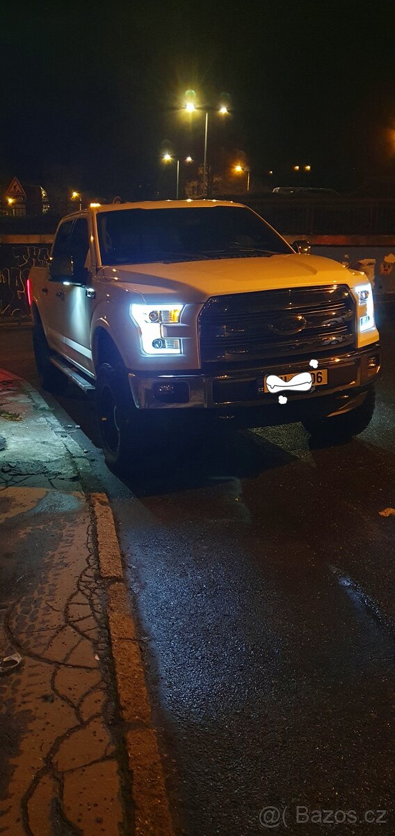 Ford F-150 Lariat Offroad A/T 4x4 5.0 2018