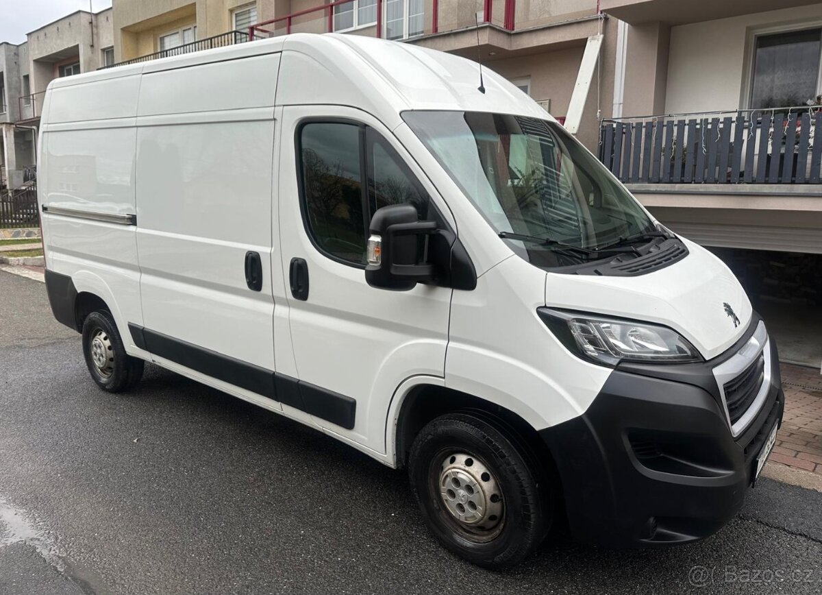 Peugeot Boxer L2H2, první majitel, odpočet DPH.