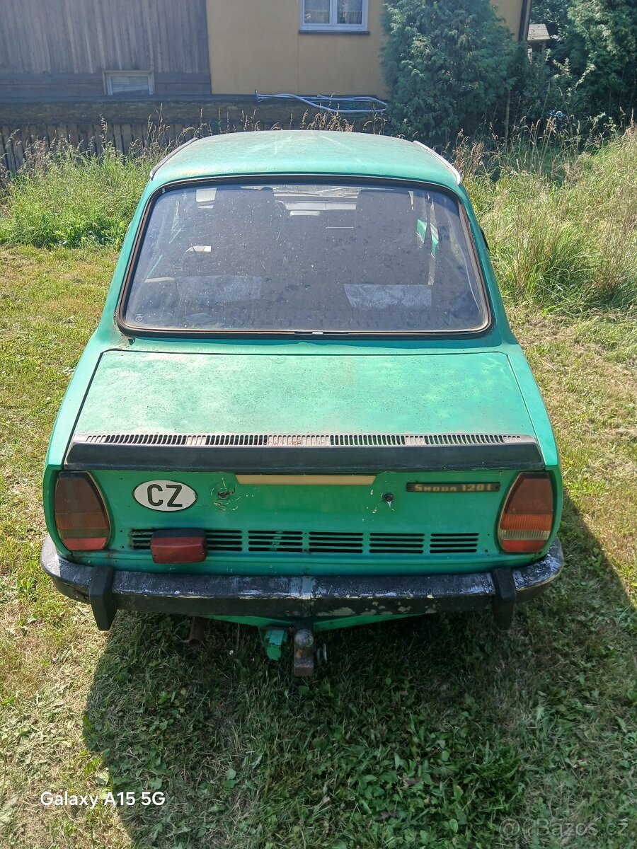 ŠKODA 120L