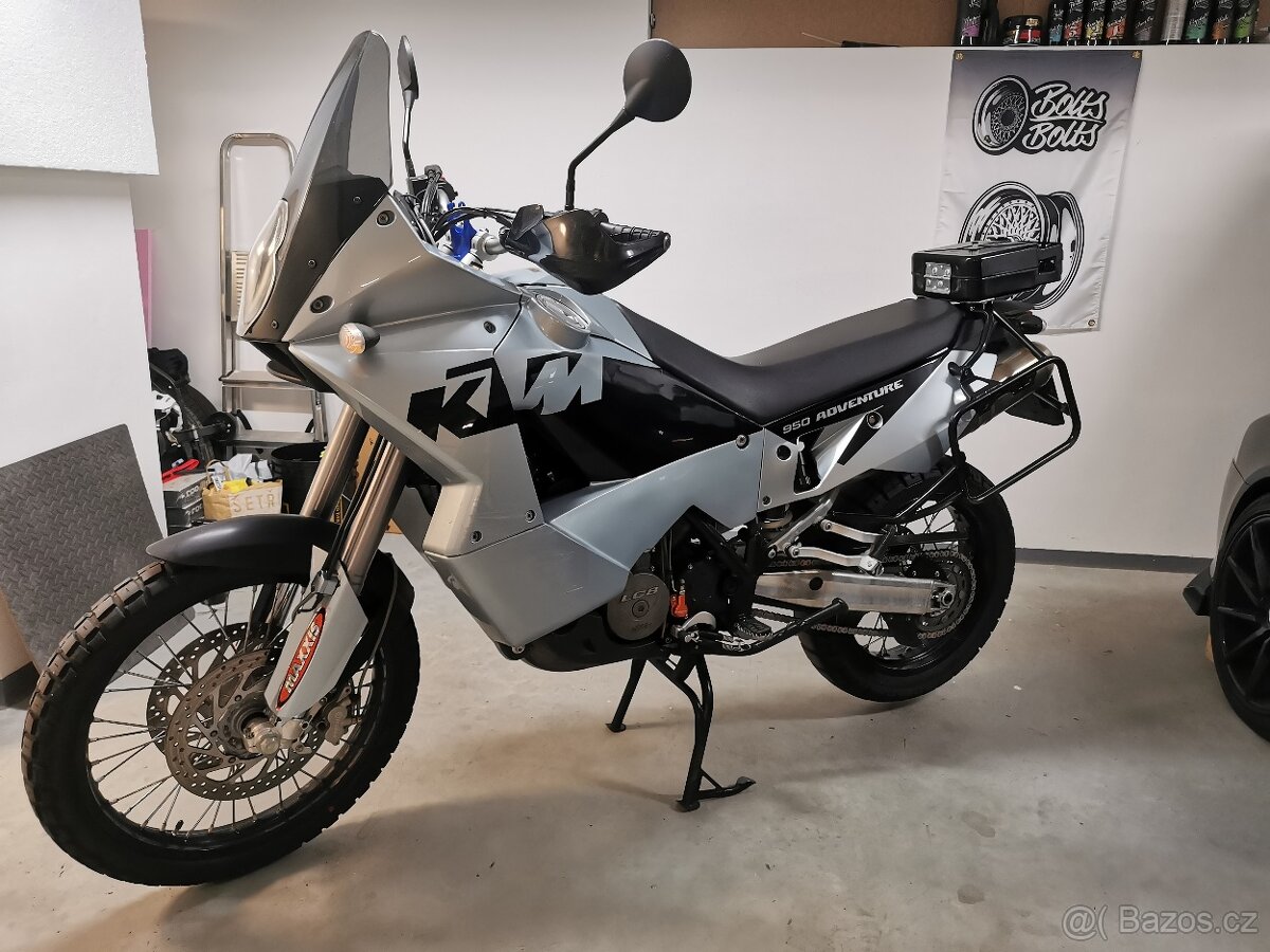 KTM 950 Adventure 03