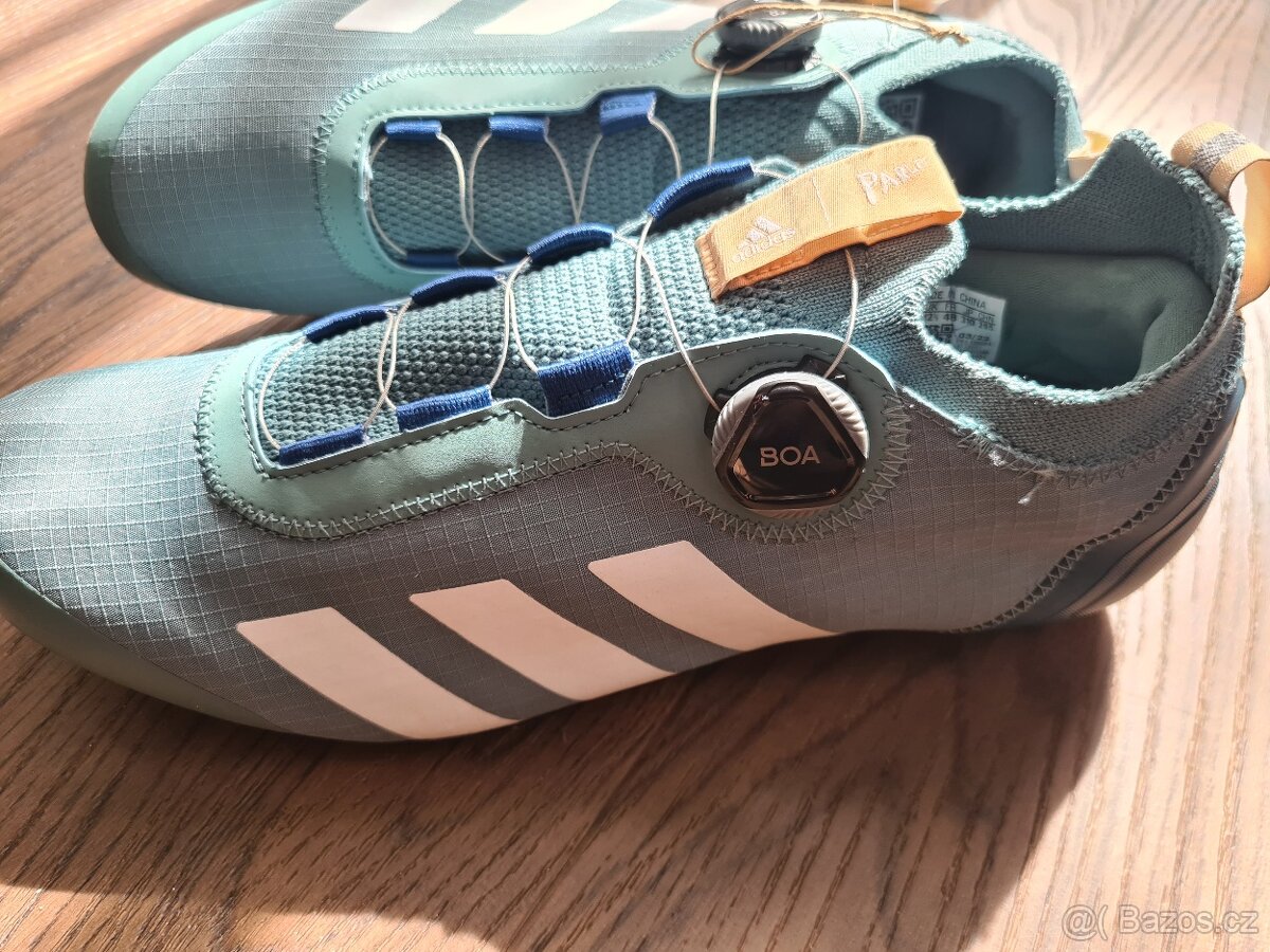 Adidas silniční tretry