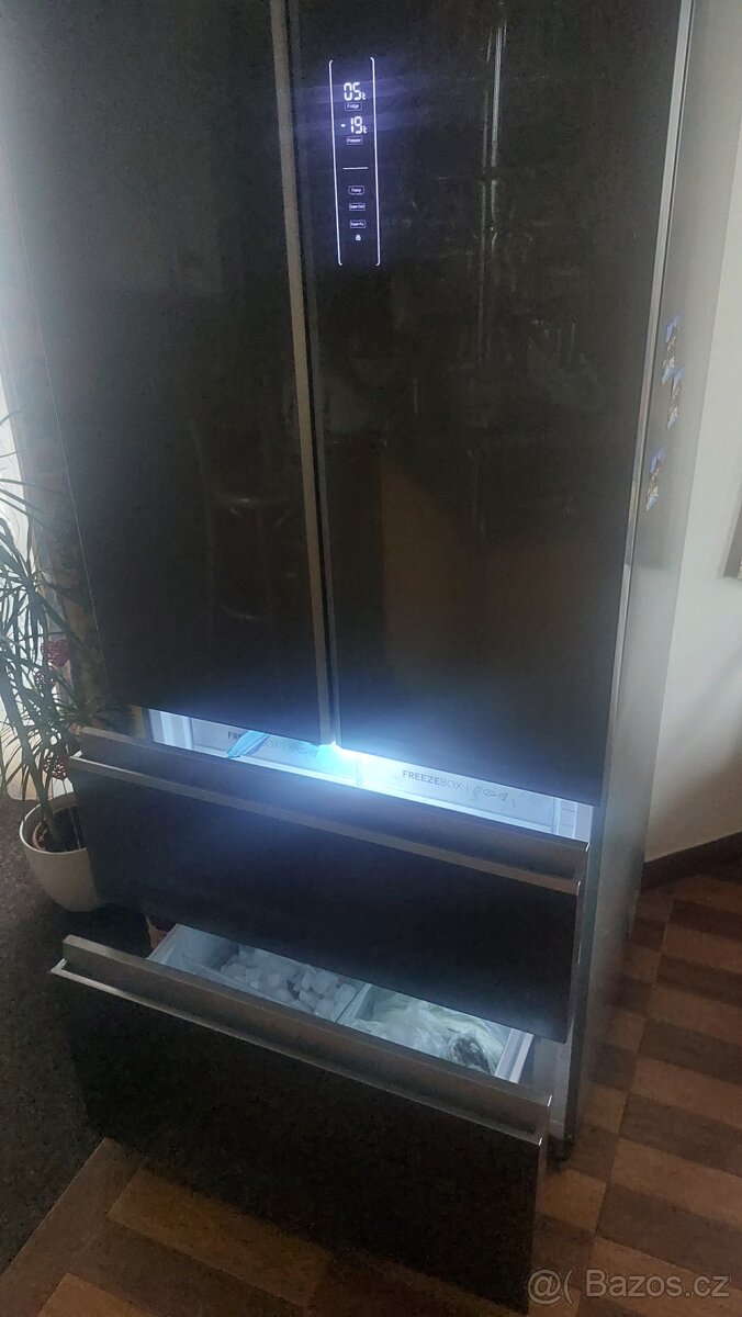 HAIER lednice s mrazakem