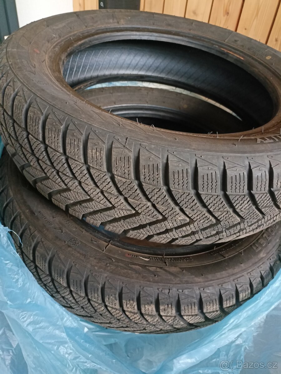 Prodám zimní pneu 155/65 R14