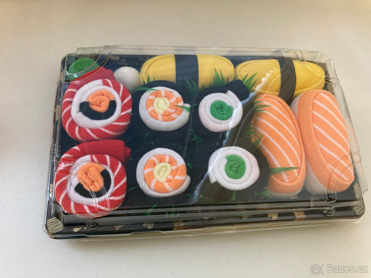 sushi set , donuty ponožky - dárky pro ženy i muže