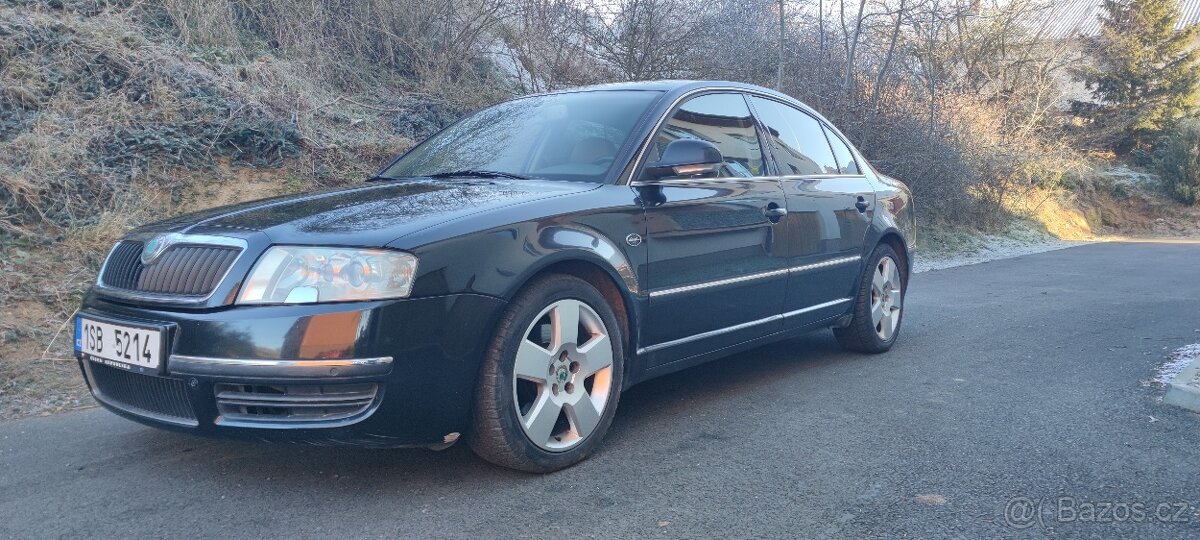 Škoda Superb 2,8 V6