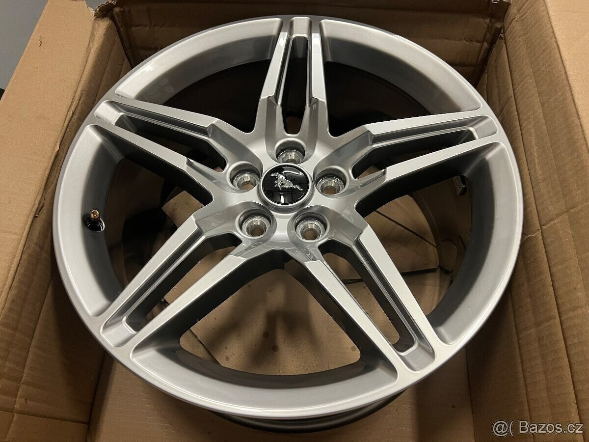 Originální kovaná alu kola 19" na Ford Mustang 5x114,3