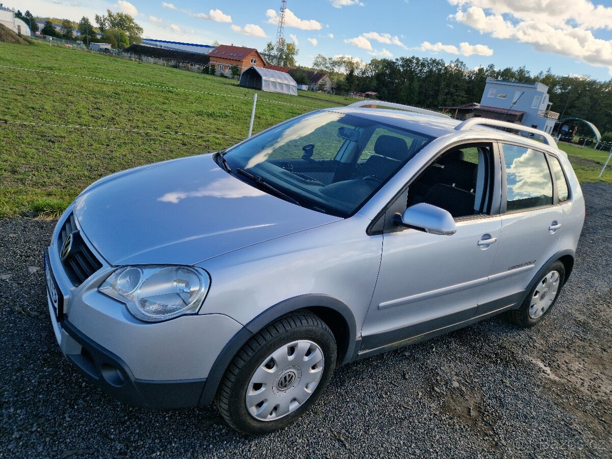 Volkswagen Polo Cross 1.6 benzin