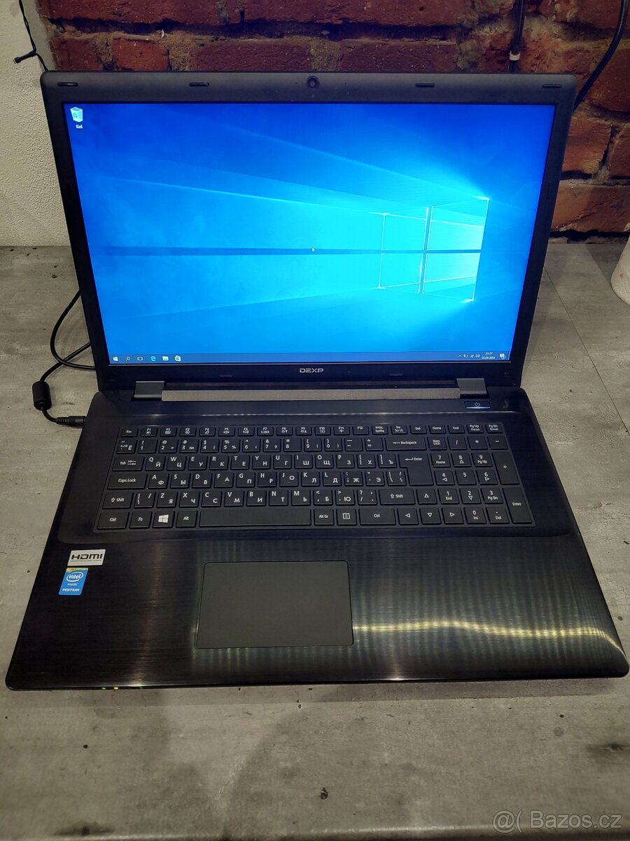 Notebook DEXP 17.3"