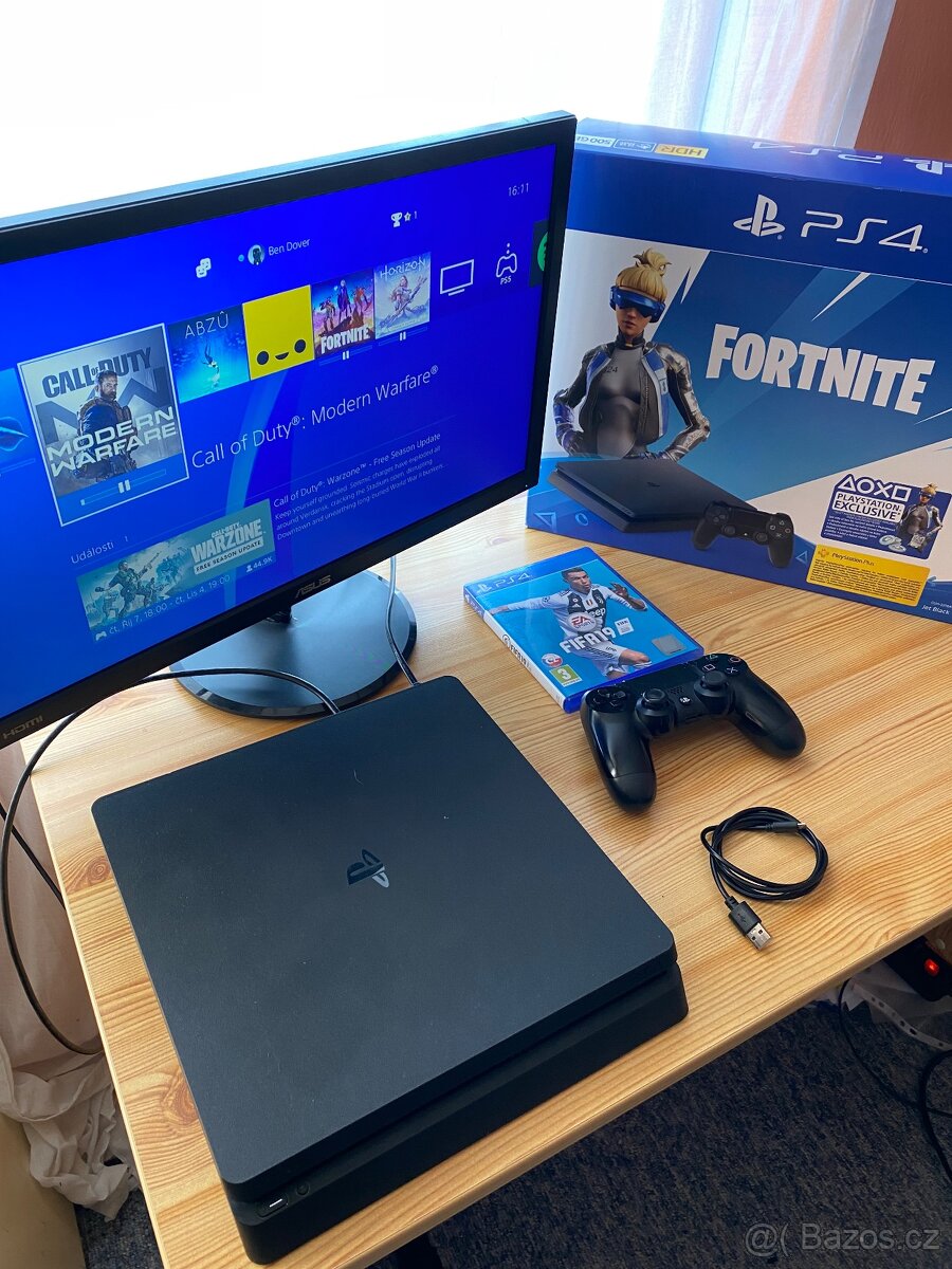 Playstation 4 + ovladač + hry