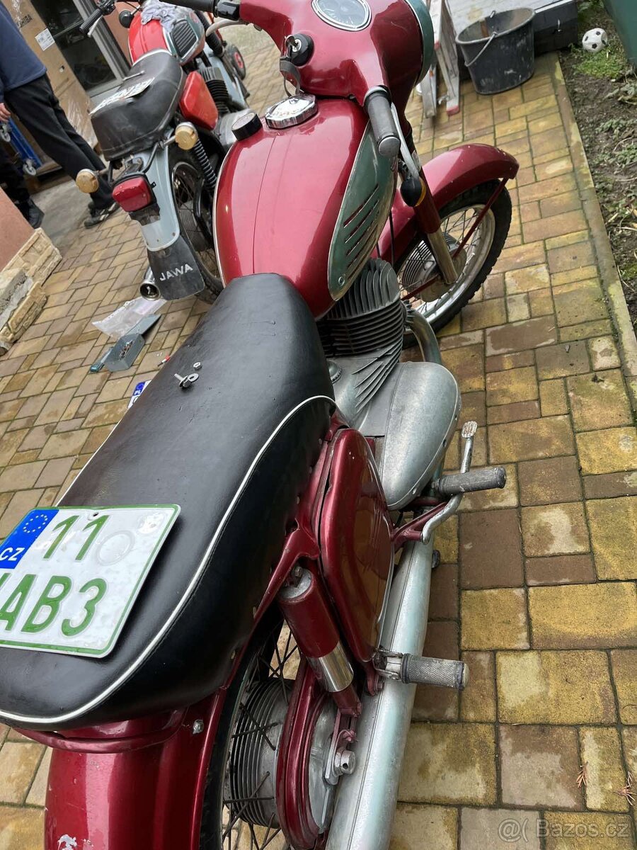 jawa 350 cz značky veteran