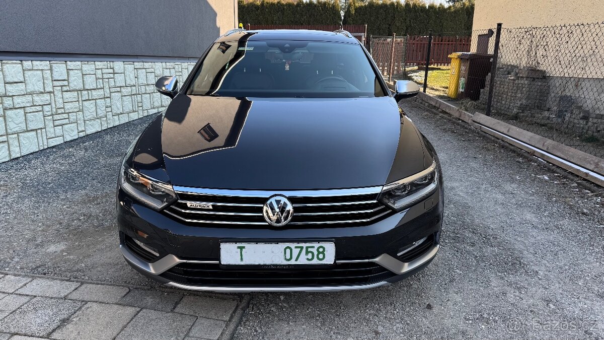 Volkswagen Passat Alltrack 2.0 BiTdi 176kw rok 2017