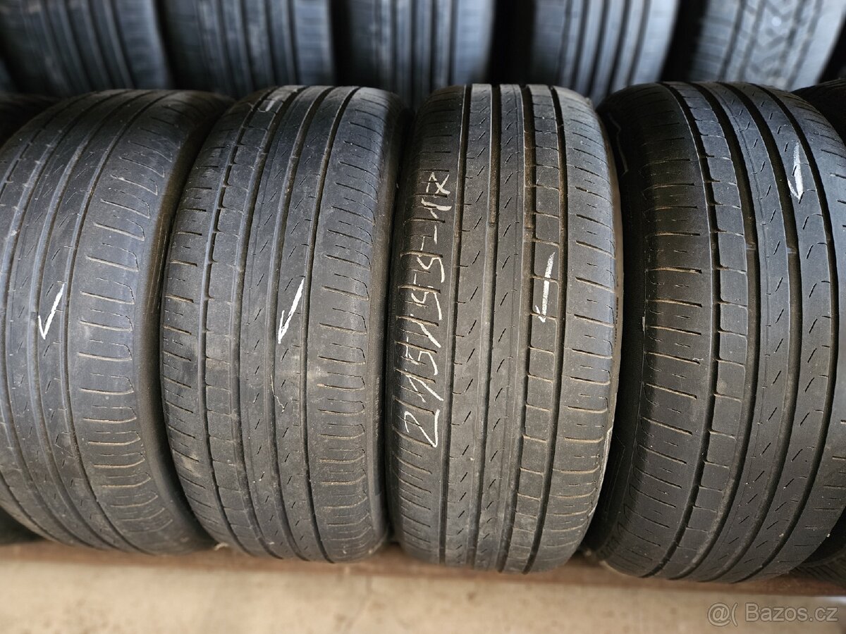 Letni pneu 215/55R17 Pirelli