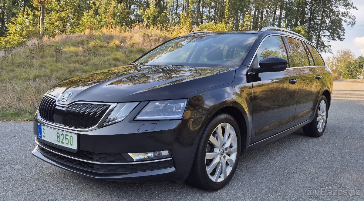 Škoda Octavia Kombi DSG 2.0TDI 110KW 1.maj serv kniha