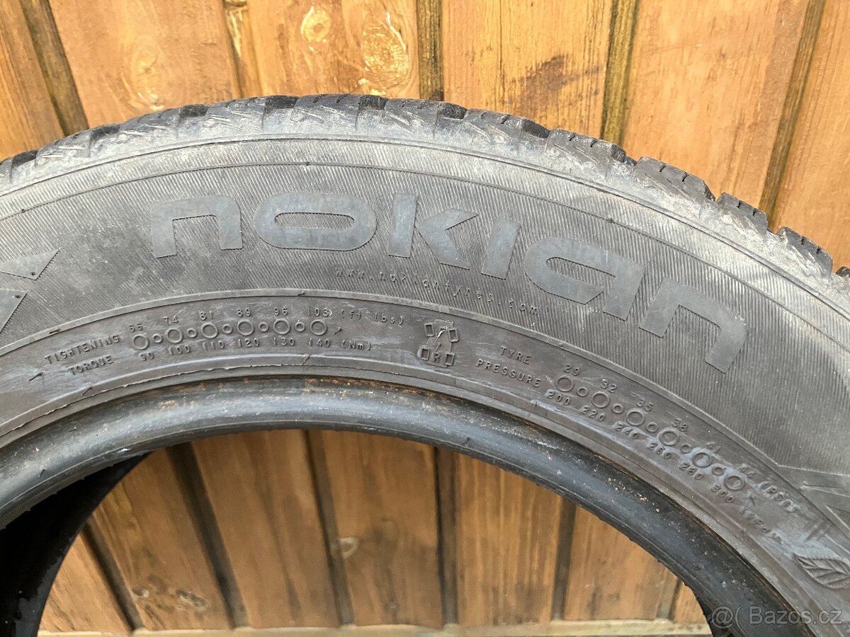 2ks Nokian Weatherproof 165/70 R14 81T