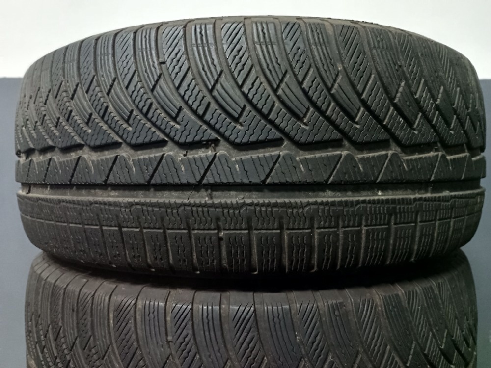 235/55 R17 MICHELIN (3615)