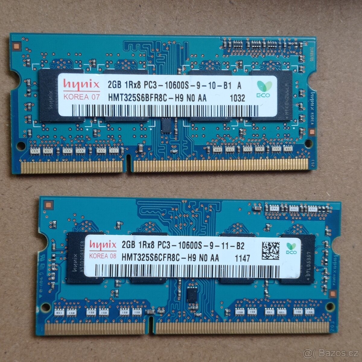 2x SO-DIMM Hynix 2GB PC3-10600S