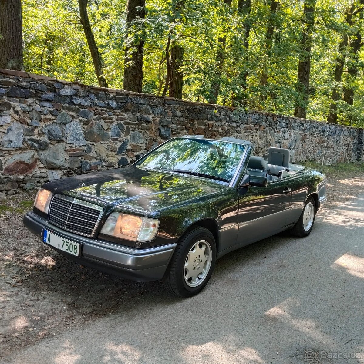 Mercedes Benz cabrio w124 E 220 kabriolet