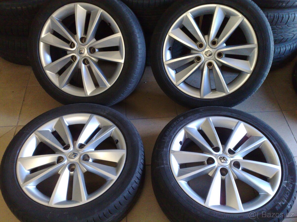 alu kola 5x114,3 r17 original renault 225/45/17