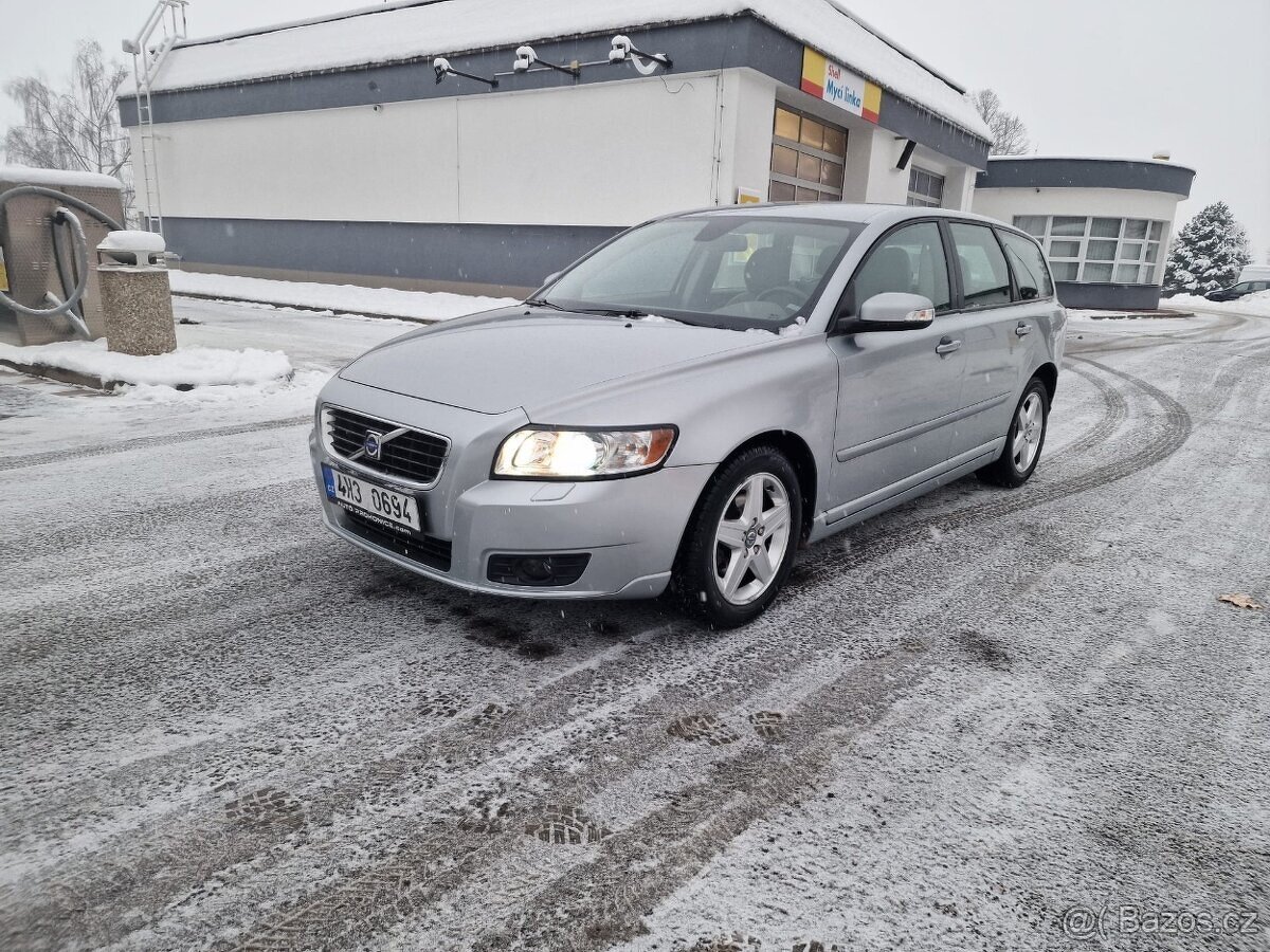 Volvo V50 combi 2.0i 107kw Facelift, R.v 12/2007