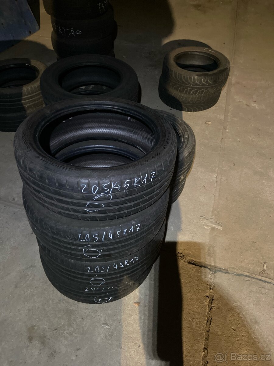 Prodám letní pneu 205/45r17