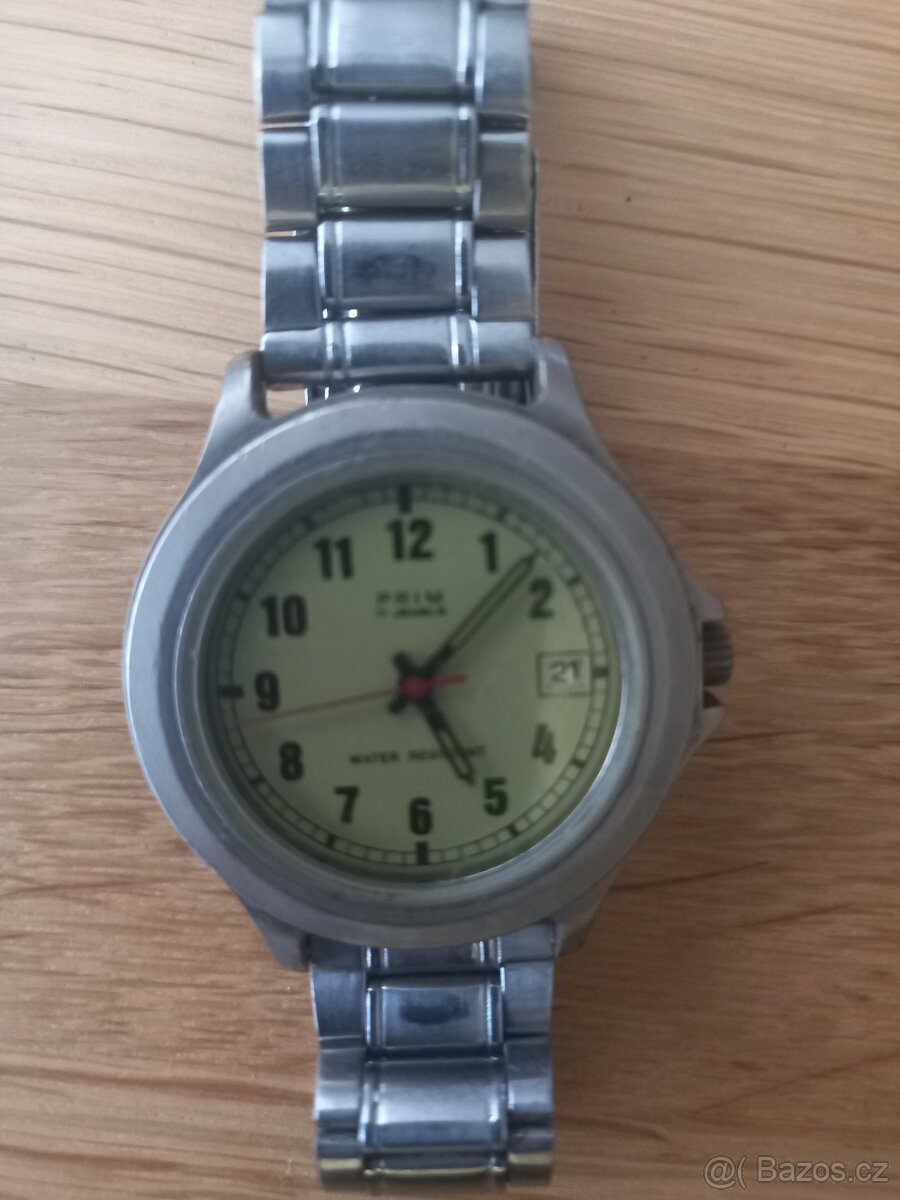 Náramkové hodinky Prim water resistant