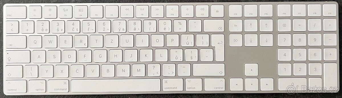 Apple Magic Keyboard, model A1843, CZ