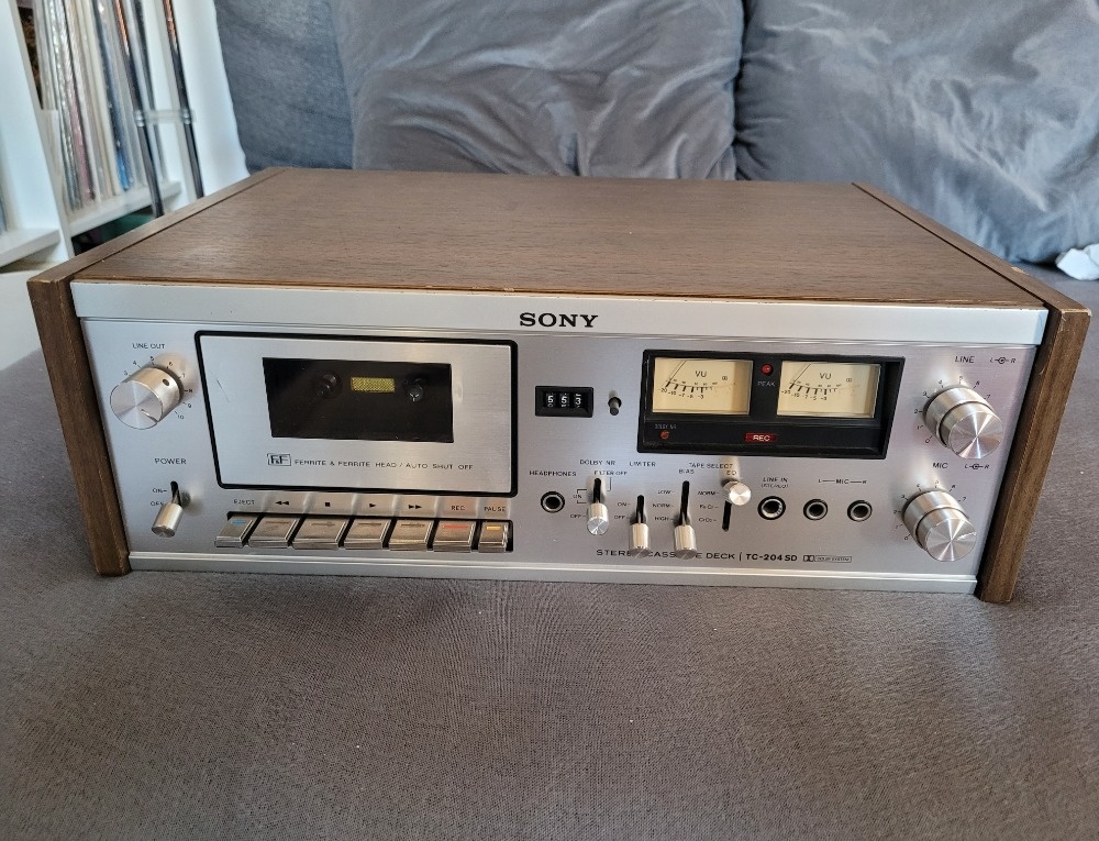 Prodám krásný tapedeck SONY TC-204 SD