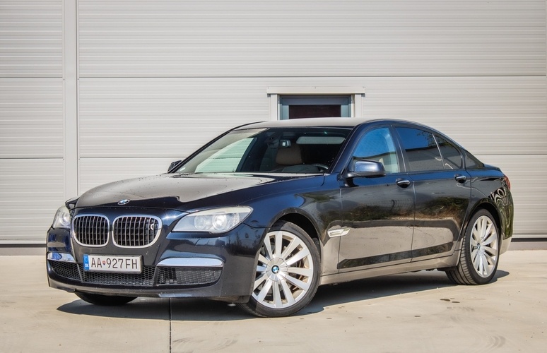 BMW Rad 7 740d