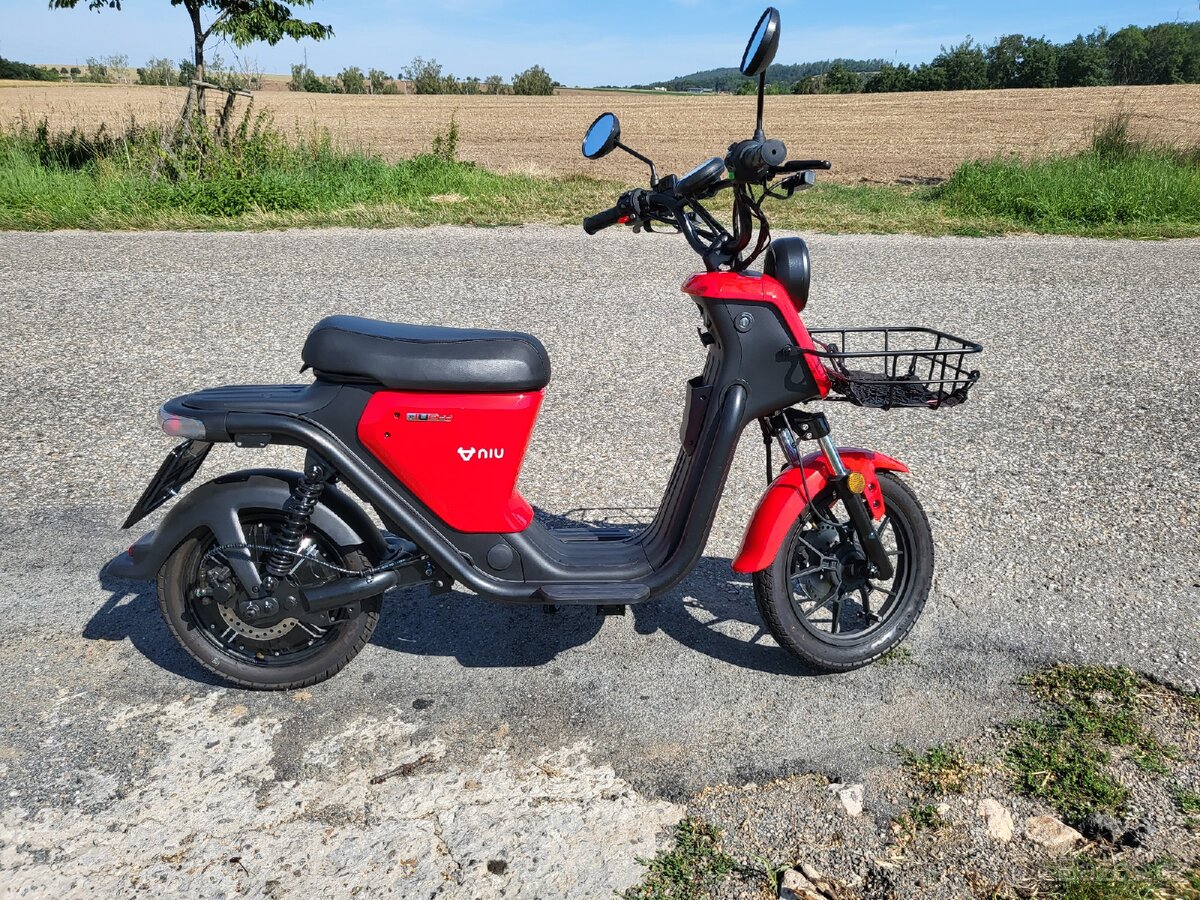 elelektrický skútr E-MOPED skutr Niu elektroskútr